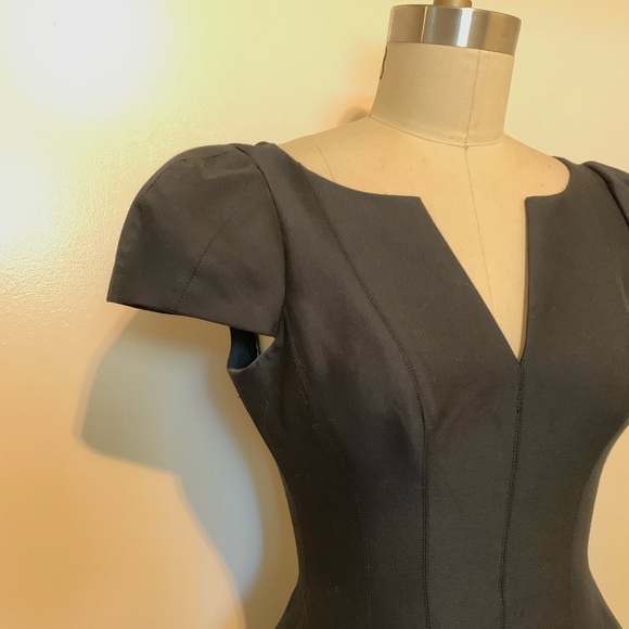 Must-Have Halston Heritage Black Maggie Tulip Skirt Dress - Sz 0 - Taffeta - Picture 4 of 6